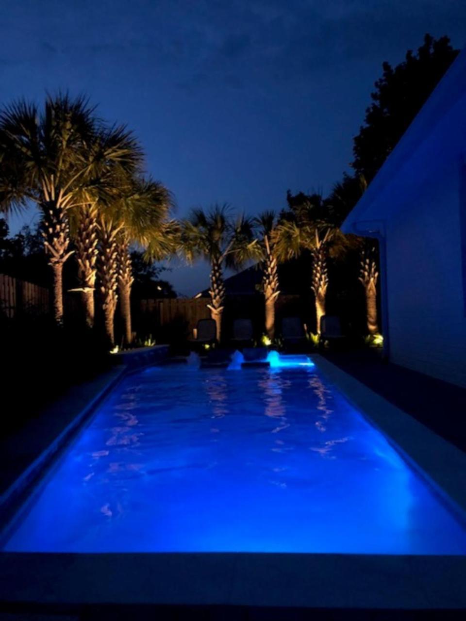 Beautiful Pet Friendly Home! New Tropical Pool, Opt Golf Cart And Pool Heat, Minutes To * Destin