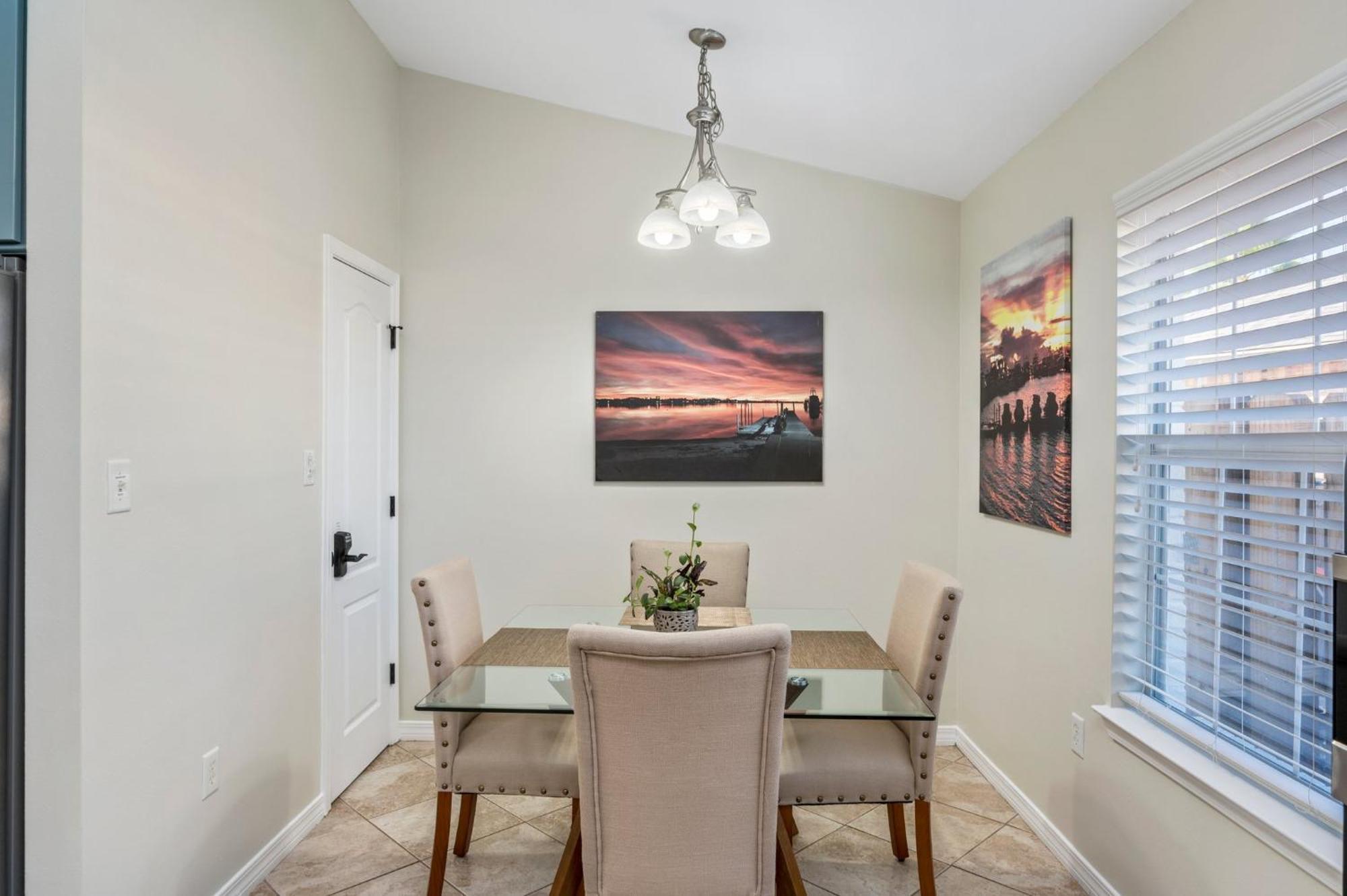 Beautiful Pet Friendly Home! New Tropical Pool, Opt Golf Cart And Pool Heat, Minutes To Holiday home Destin