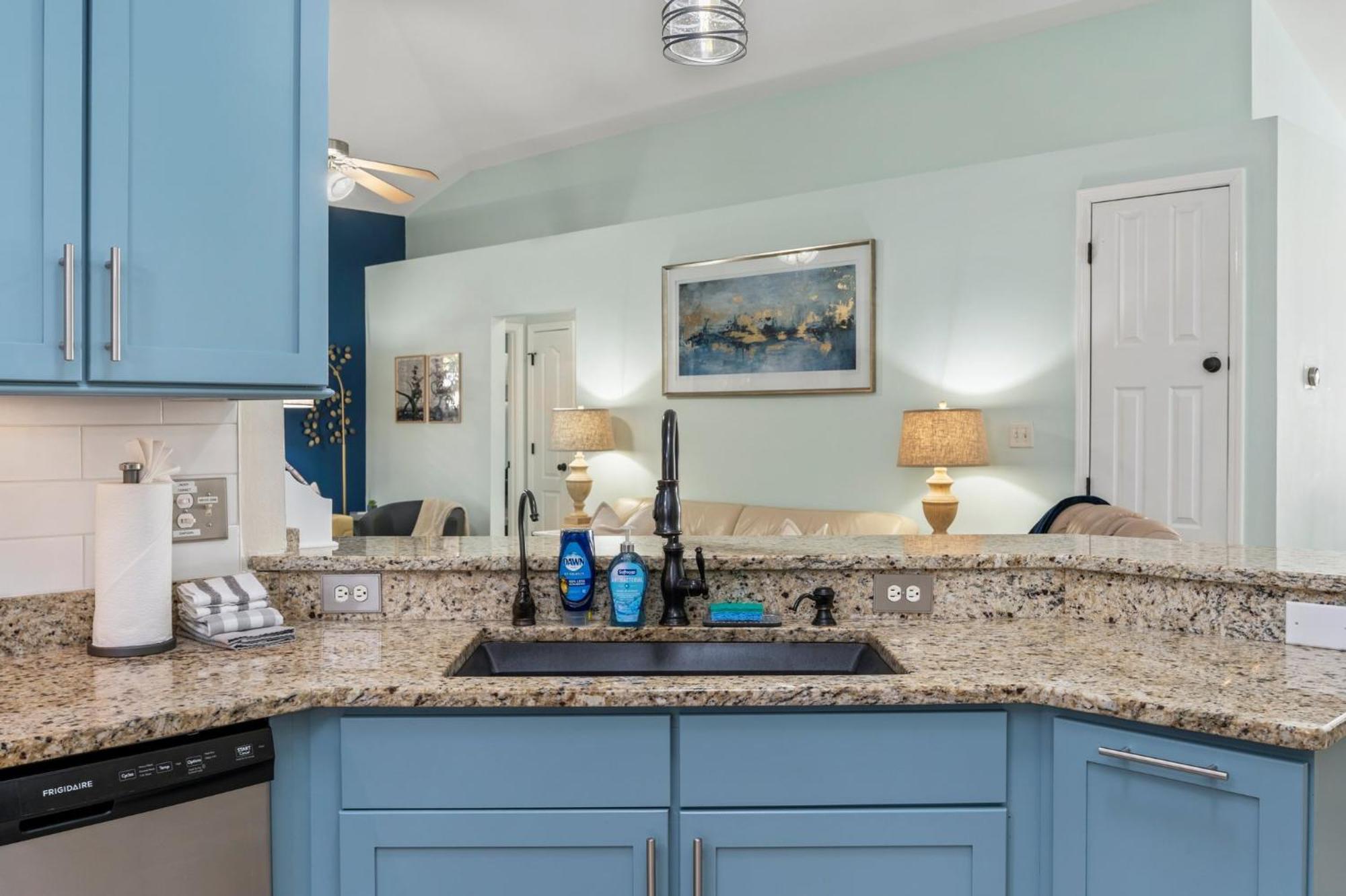Beautiful Pet Friendly Home! New Tropical Pool, Opt Golf Cart And Pool Heat, Minutes To * Destin