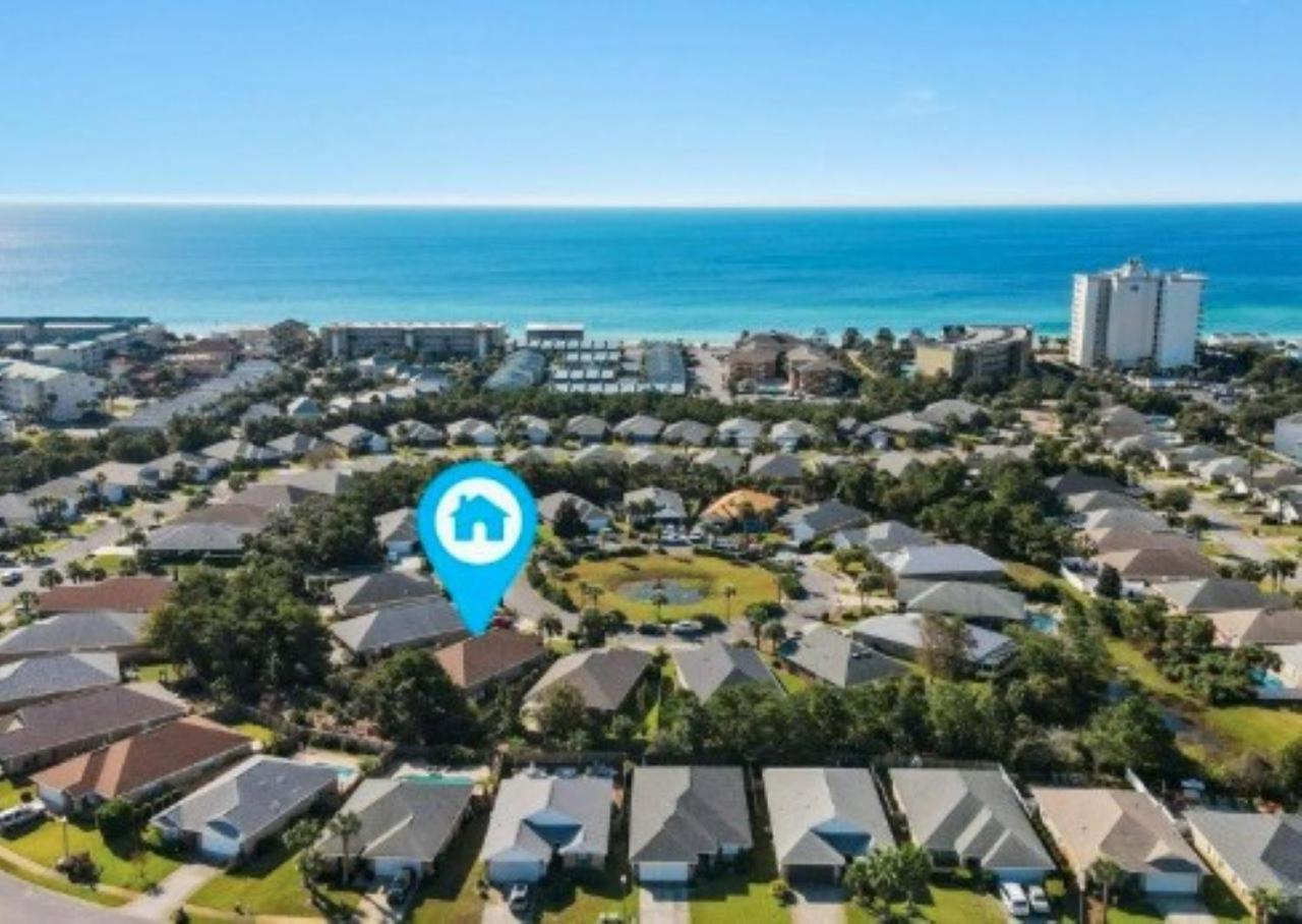 Ferienhaus Beautiful Pet Friendly Home! New Tropical Pool, Opt Golf Cart And Pool Heat, Minutes To Destin
