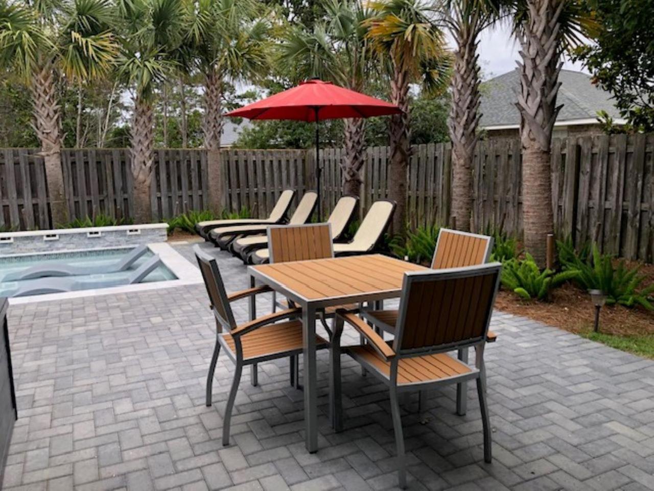 Beautiful Pet Friendly Home! New Tropical Pool, Opt Golf Cart And Pool Heat, Minutes To Ferienhaus Destin
